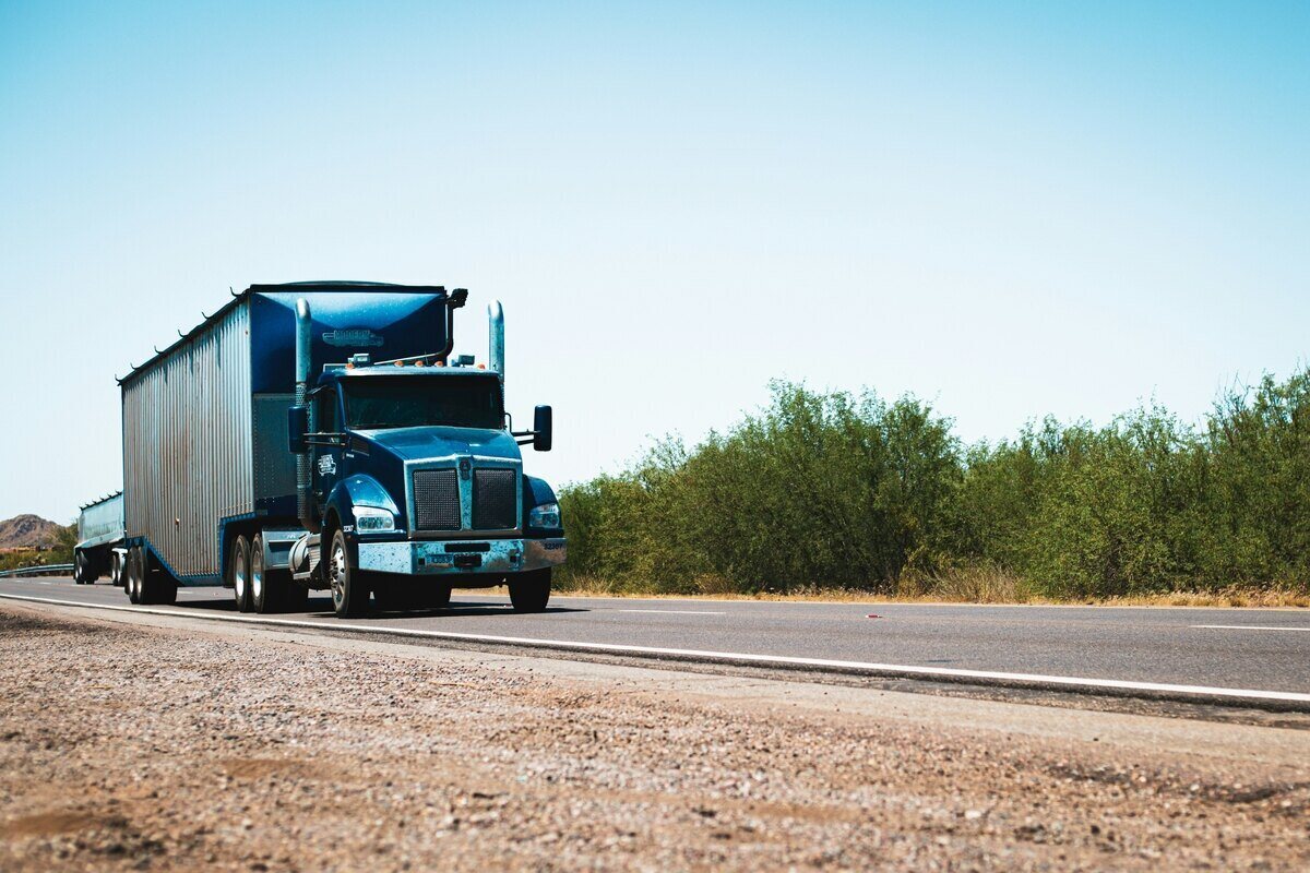 commercial truck parking